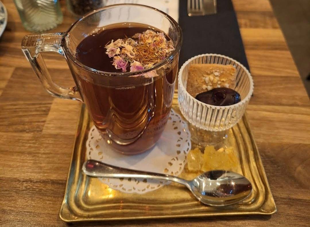 ZAFERUW PERSIAN TEA